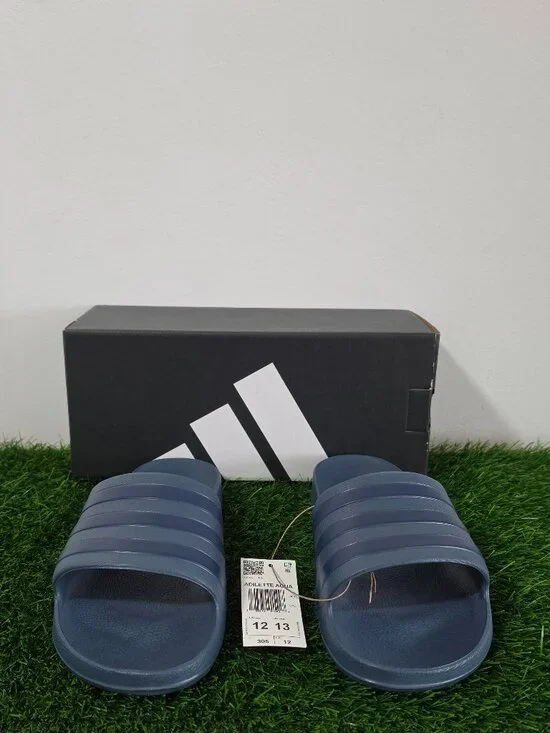 Slides - Picture 3 of 8